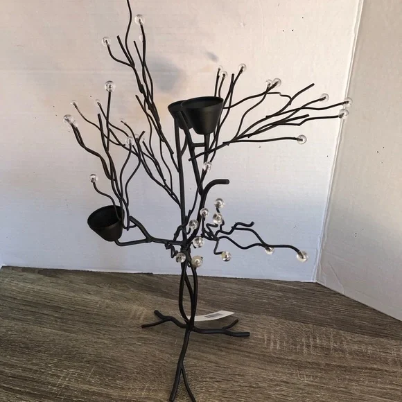 NWT Metal Spooky  Tree - Picture 4 of 9
